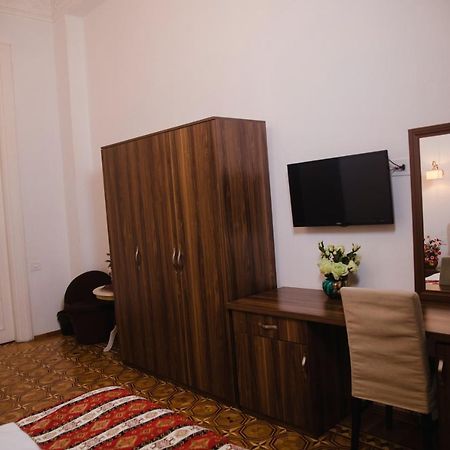 Malakhan Hotel Baku Exterior photo