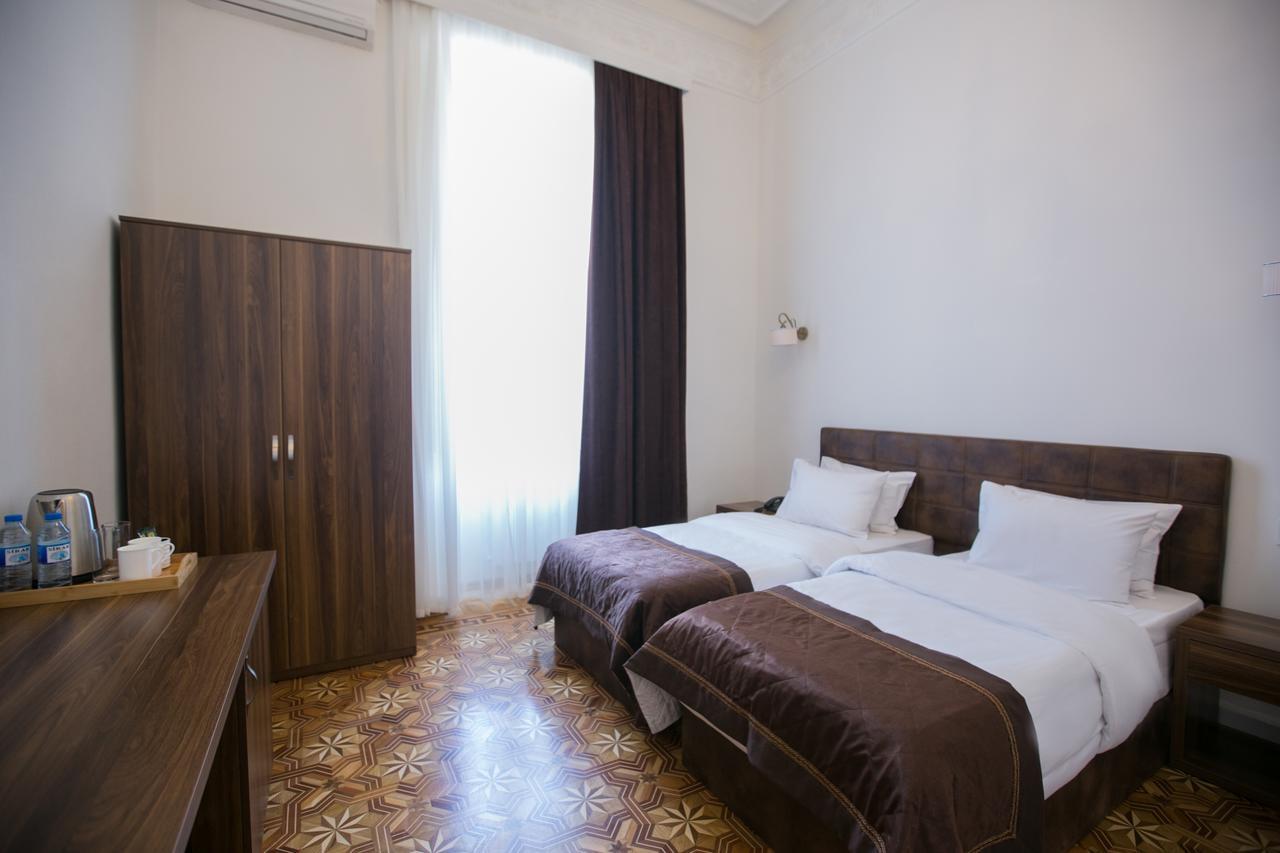 Malakhan Hotel Baku Exterior photo