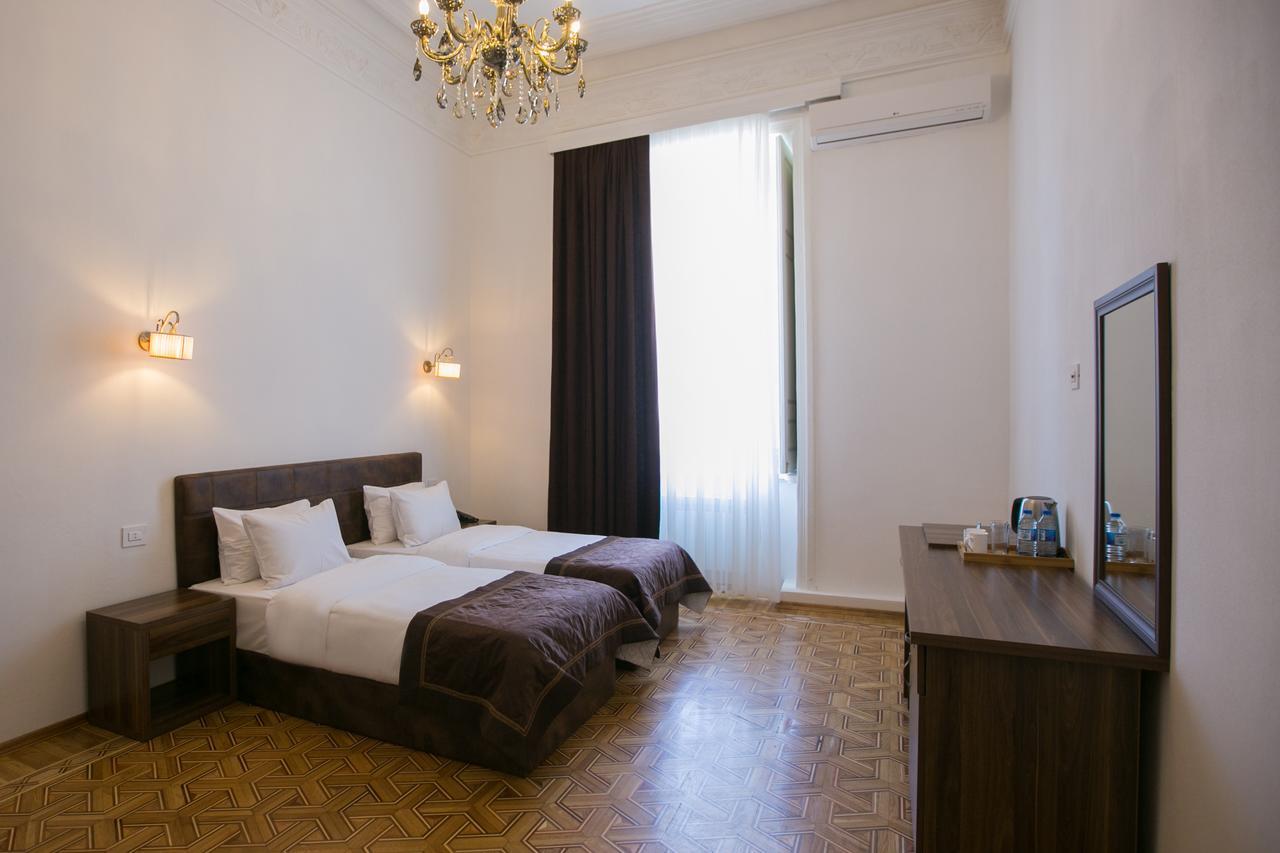 Malakhan Hotel Baku Exterior photo