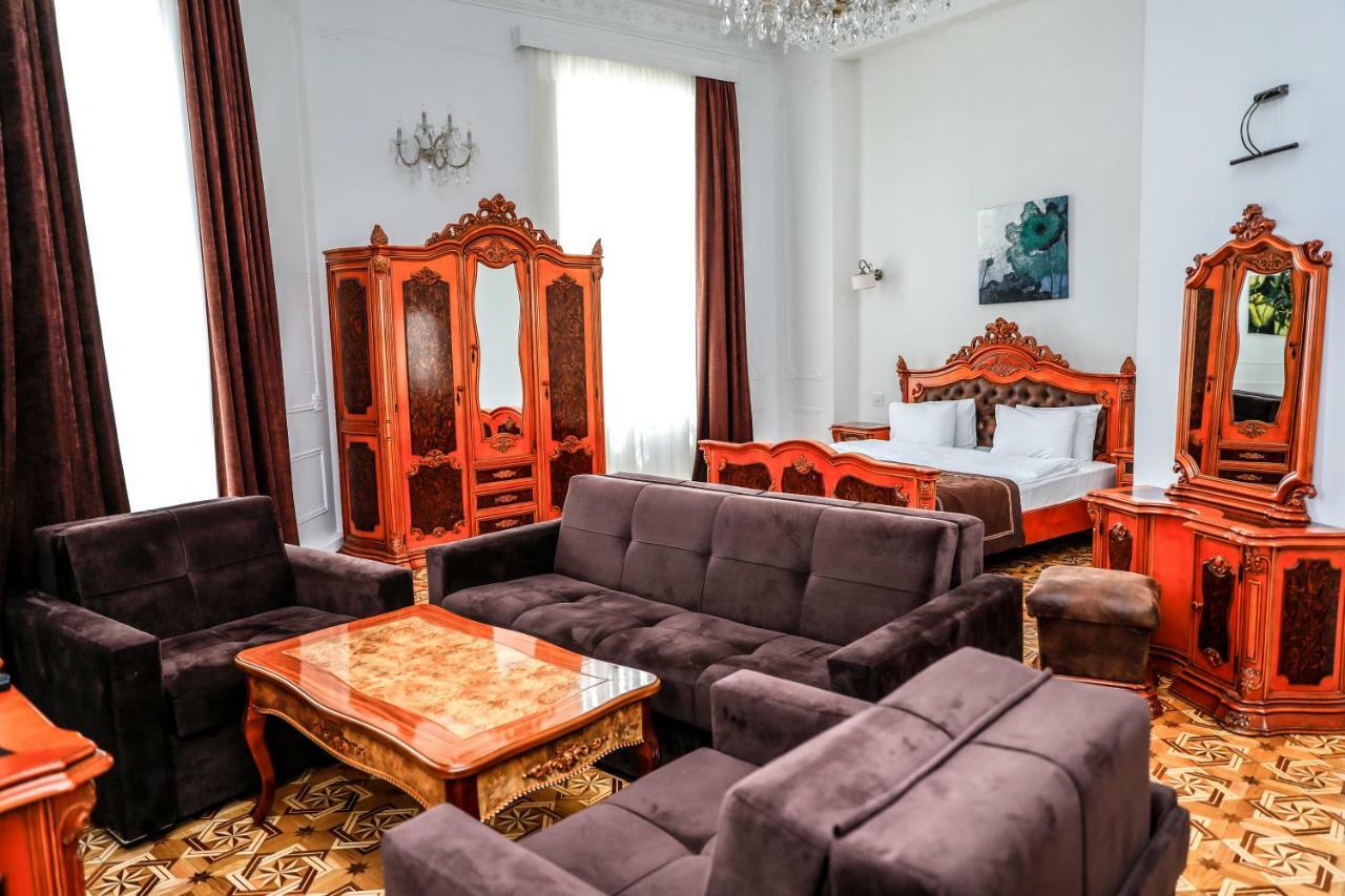 Malakhan Hotel Baku Exterior photo