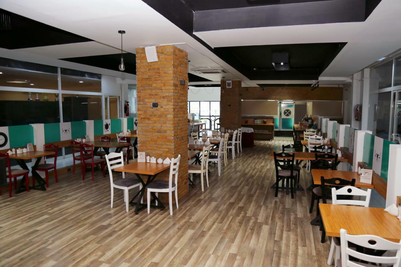 Malakhan Hotel Baku Exterior photo